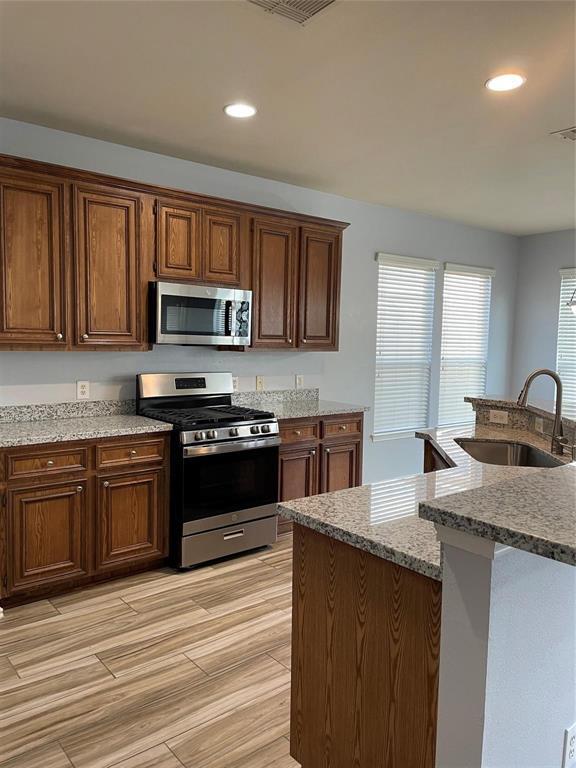Building Photo - 12910 Redbud Shores Ln