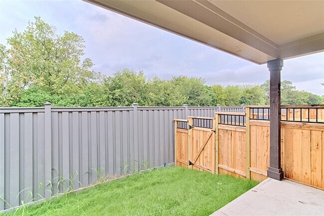 Building Photo - 7308 Wildcat Pass