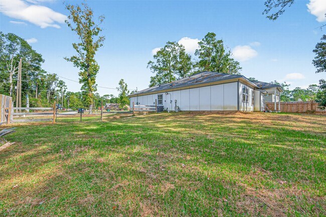 Building Photo - 25106 Morgan Cemetery Rd