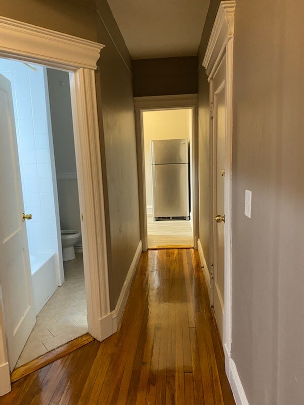 Building Photo - 71 Park St