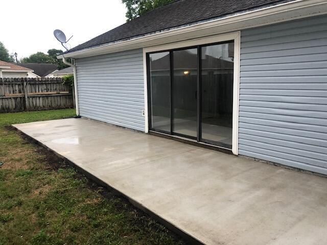 Building Photo - 903 Lawton Ct
