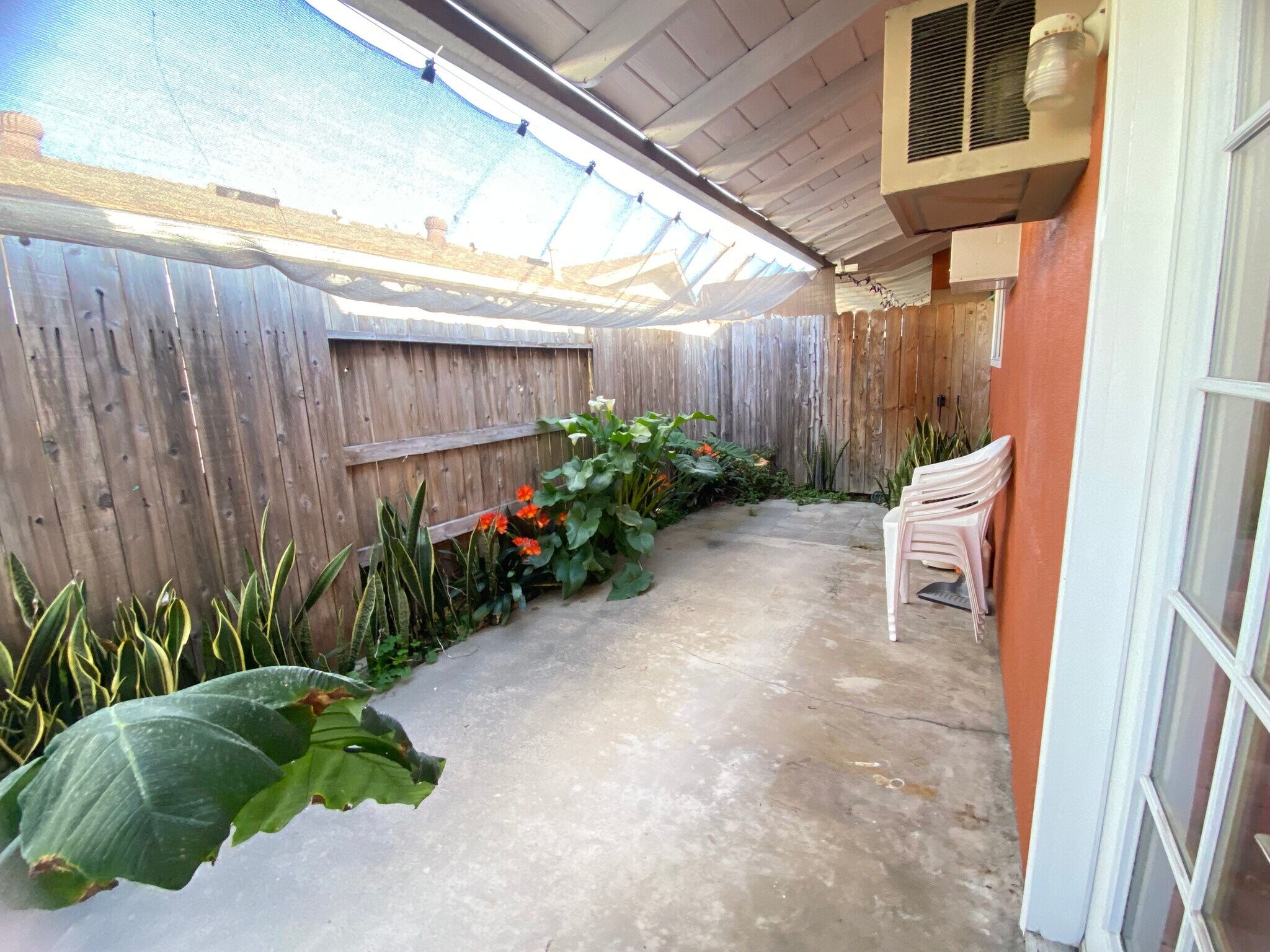 Building Photo - 7672 Amazon Dr