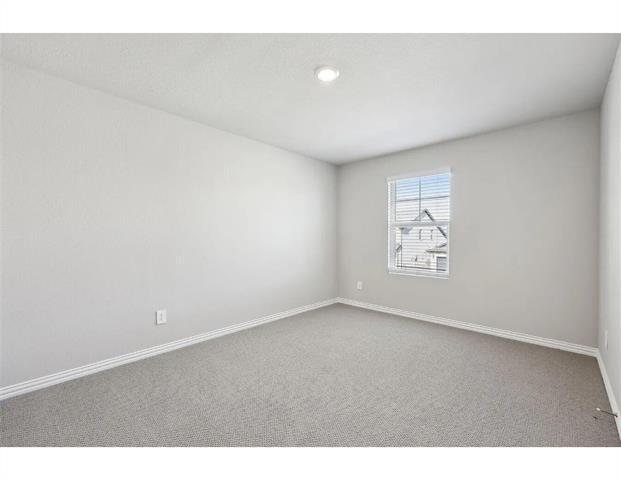 Building Photo - 707 Hemingway Ln