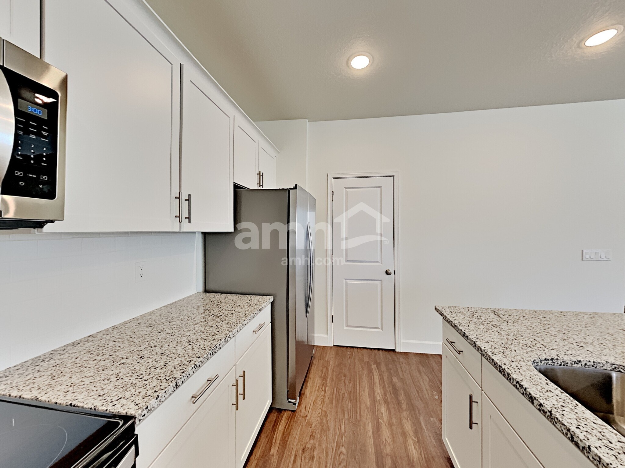 Building Photo - 6113 W Arranmore Dr