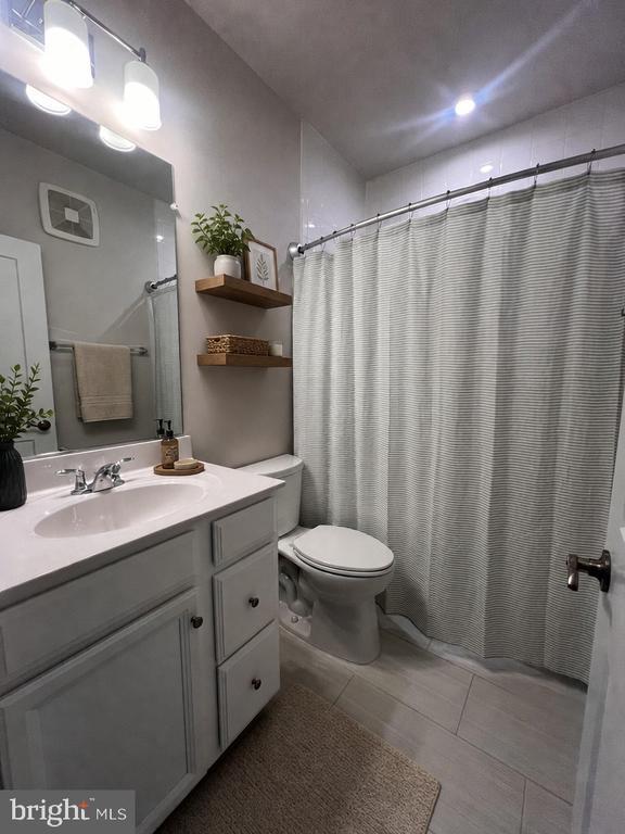 Building Photo - 44625 Wolfhound Sq