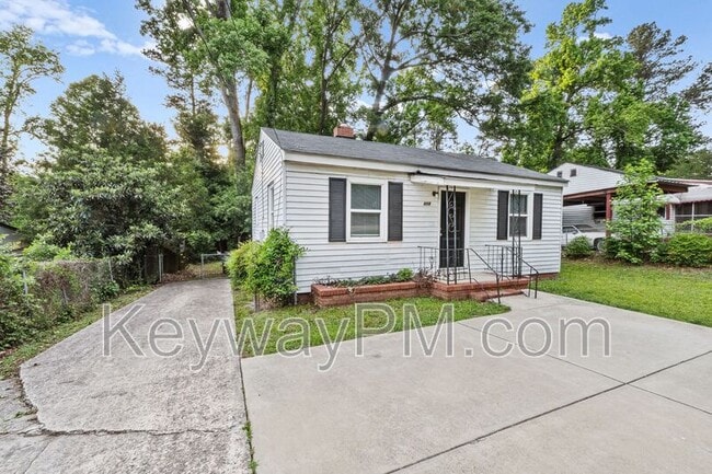 Building Photo - 608 Carolina Springs Rd