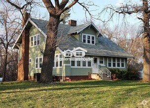 Building Photo - 26874 Sportsman's Club Rd