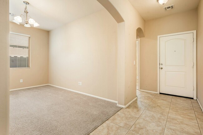 Building Photo - 17525 W Larkspur Dr