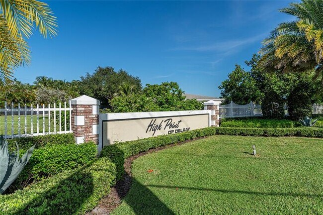 Building Photo - 1130 Circle Ter