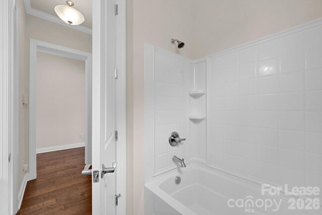 Building Photo - 5563 Elk Knob Ct