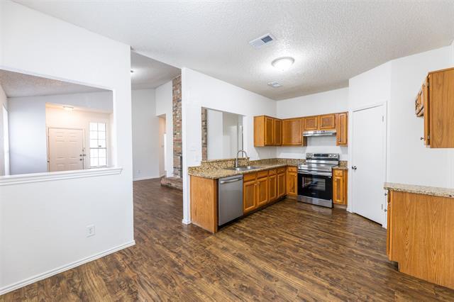 Building Photo - 10328 Woodleaf Dr