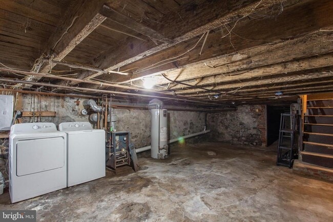 Building Photo - 1806 Manton St