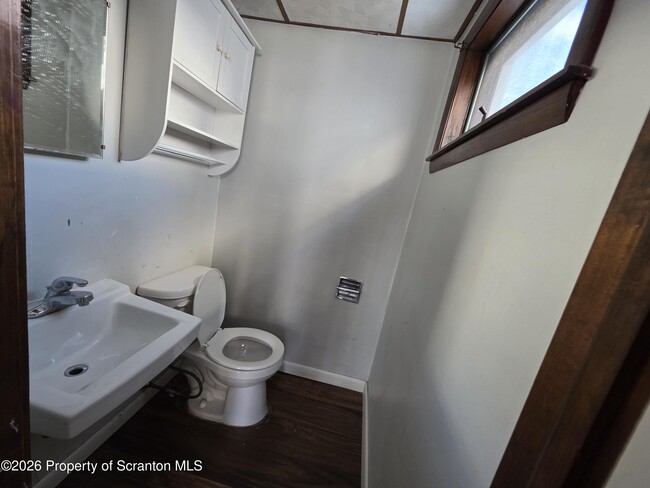 Building Photo - 140 S Fillmore Ave