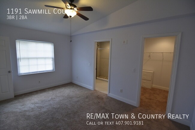 Building Photo - 1191 Sawmill Ct