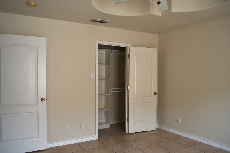 Building Photo - 5310 Marcella Ave