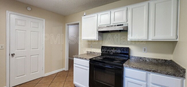 Building Photo - 2735 Stanton Woods Dr SE