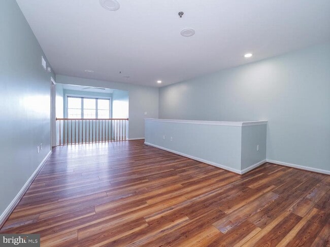 Building Photo - 9 Owens Landing Ct