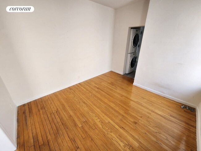 Building Photo - 304 W 147th St