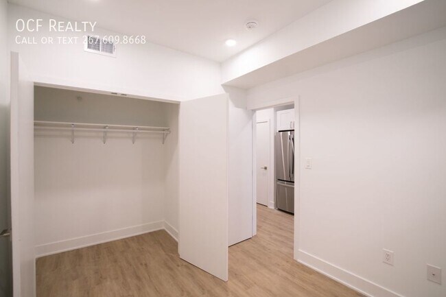 Building Photo - 1 Bed Fishtown Apartment