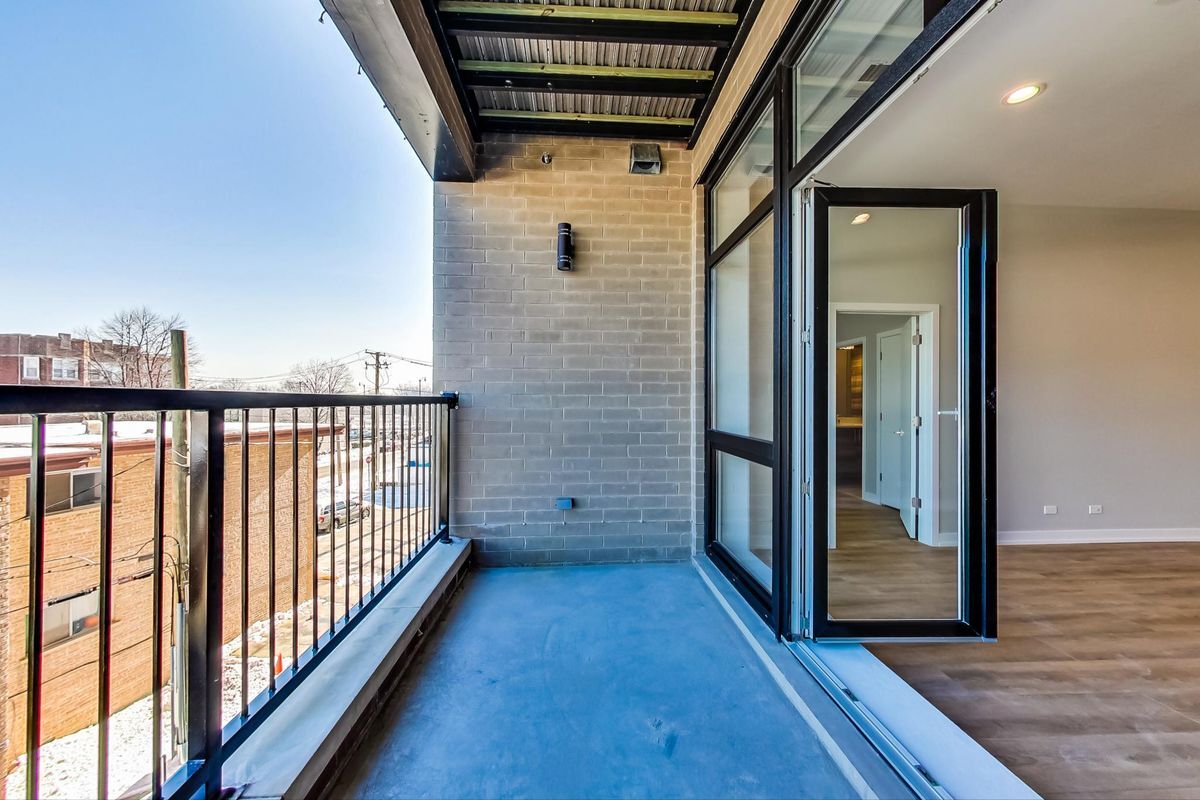 Building Photo - 8025 Skokie Blvd