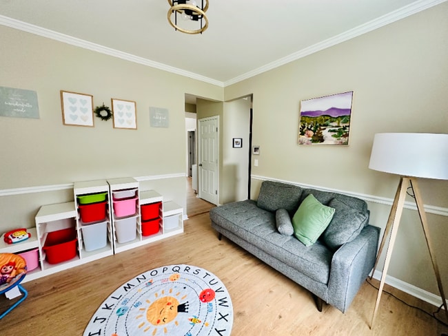 Building Photo - 4 Canberra Ct