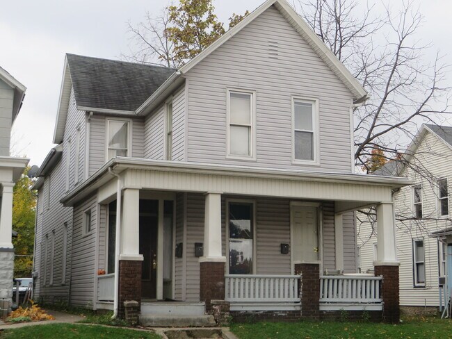 Primary Photo - 1229 Swinney Ave