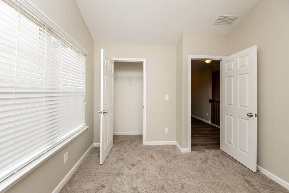 Building Photo - 55 Bollen Ln