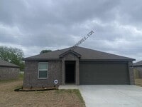 Building Photo - 5 Vineyard Dr