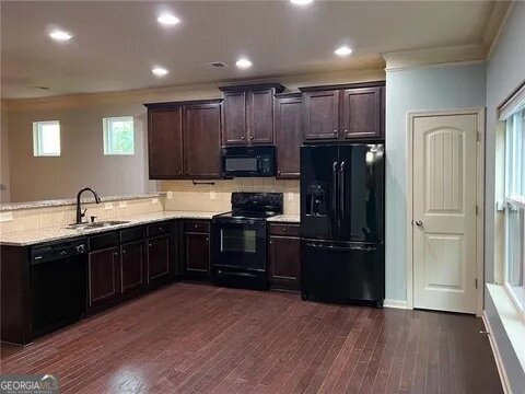 Building Photo - 3446 Greyhawk Crossing