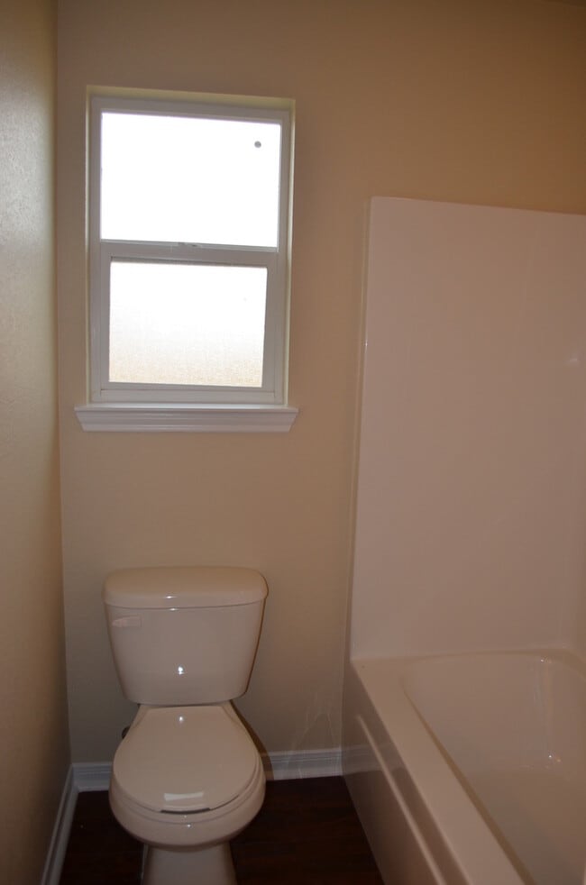 Building Photo - 1802 Tru Trail