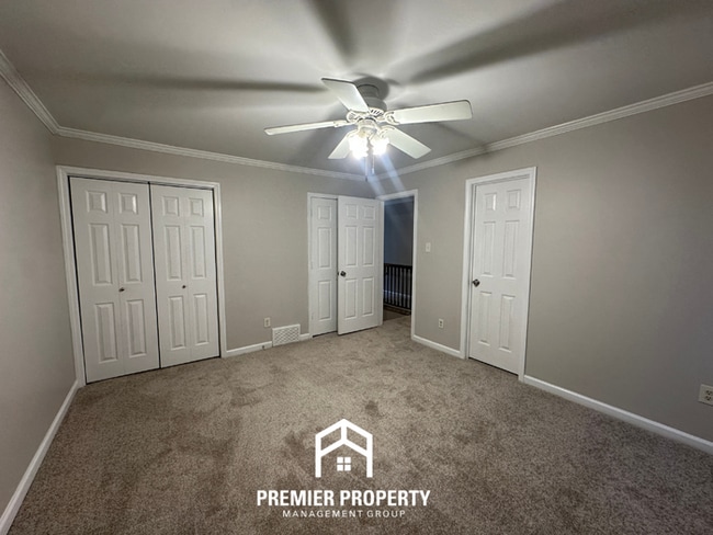 Building Photo - Spacious 4BR Cordova Home with Hardwood Floors, Fireplace & Fenced Yard