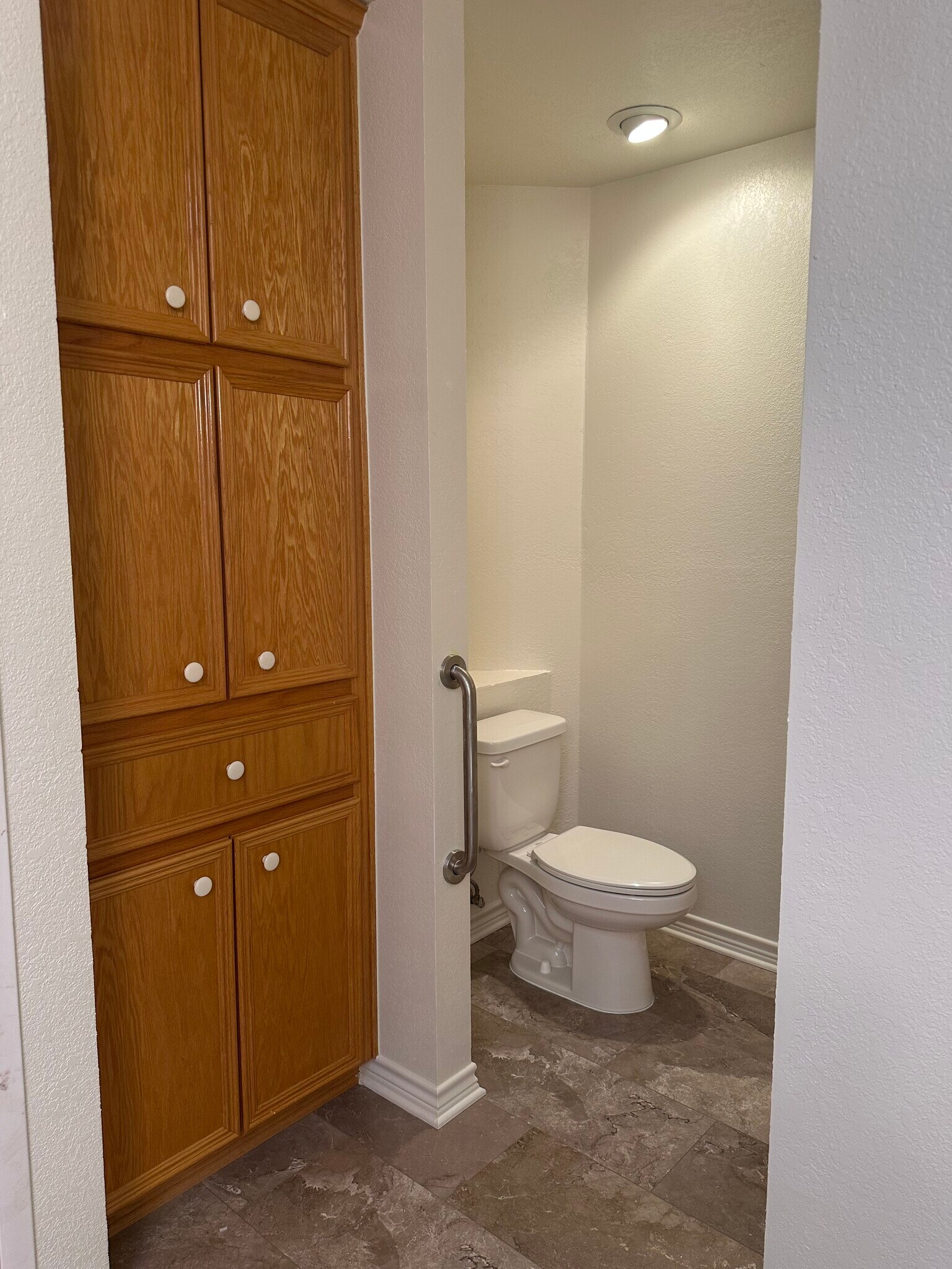 Building Photo - 1520 Indian Trl