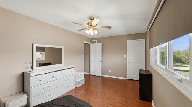 Building Photo - 19211 Brompton Ct