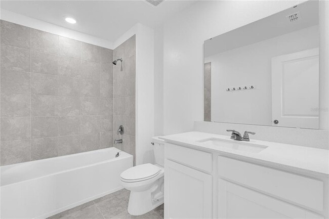 Building Photo - 1021 Waterfall Blvd