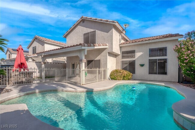 Building Photo - 8963 Crystal Lagoon Ct