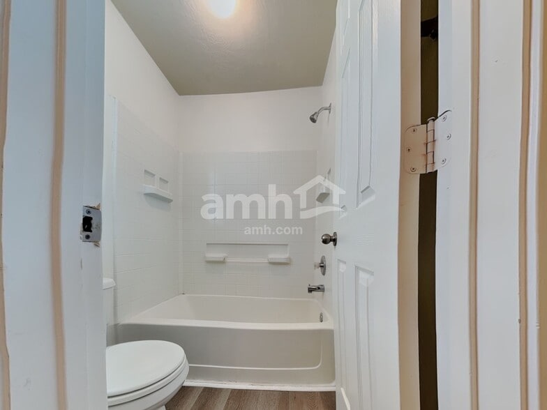 Building Photo - 3406 Maris Way