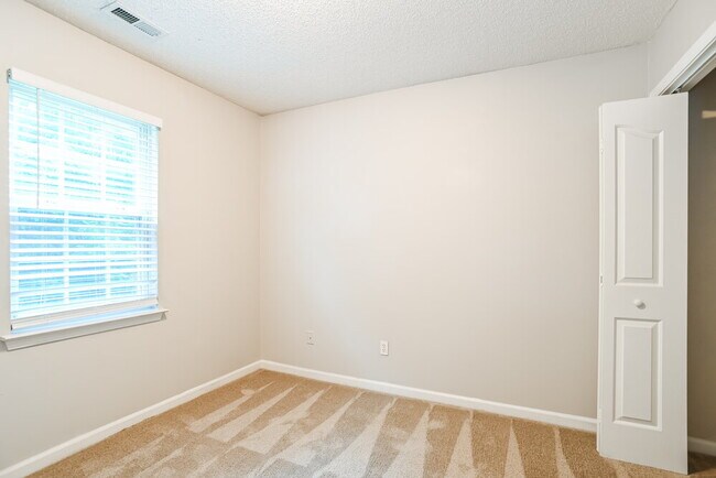 Building Photo - 3875 Griers Fork Dr