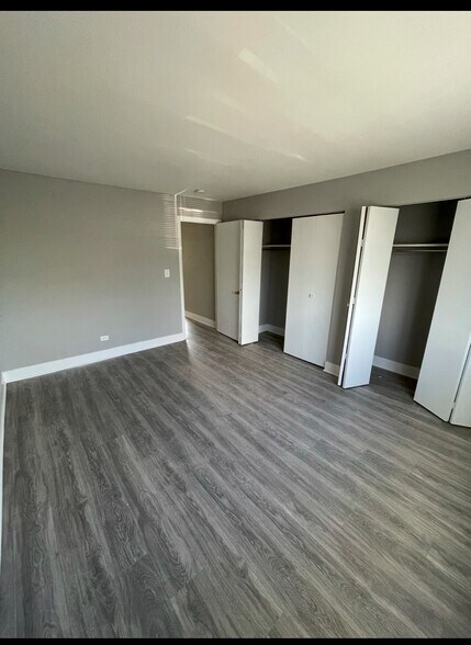 Building Photo - 636 W Pickwick Ct