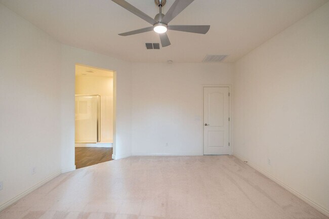 Building Photo - *POOL* Beautiful Gilbert Home Nestled at the Base of the San Tan Mountains