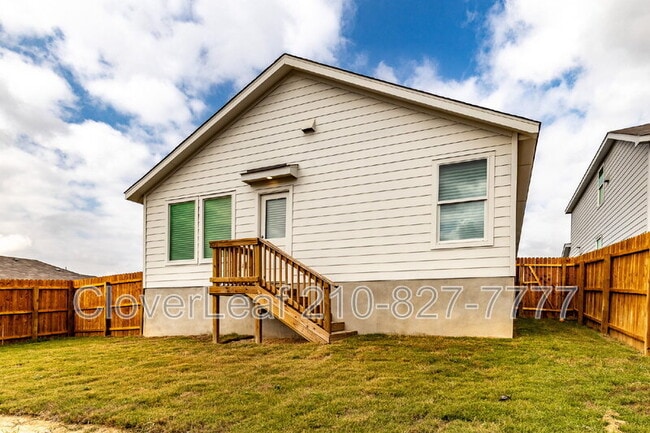 Building Photo - 506 Sarah Wy