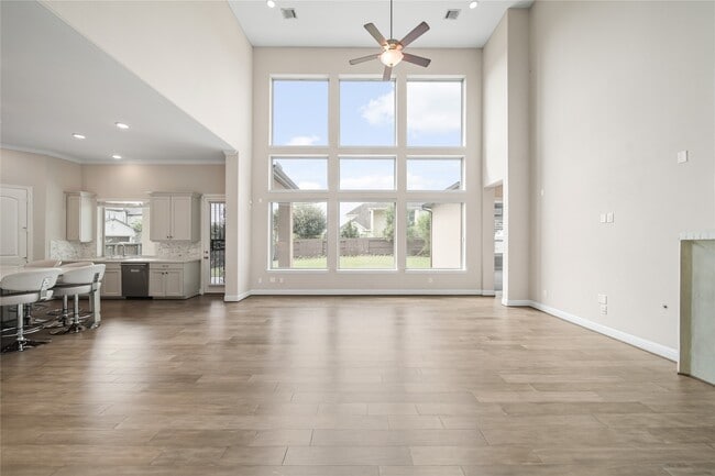 Building Photo - 6411 Tarrion Bay Ln