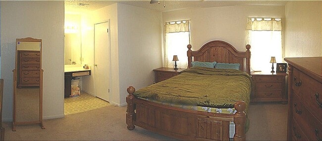 Building Photo - 412 Baumann Dr
