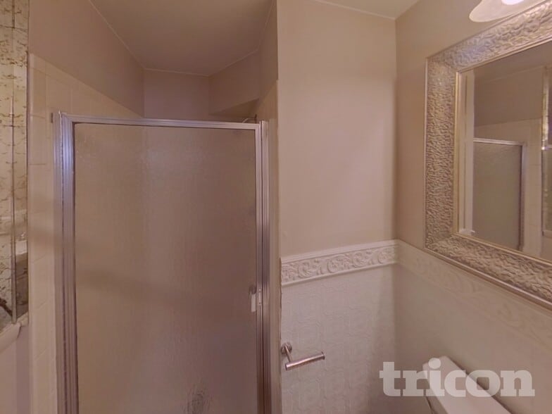 Building Photo - 2305 Providence Cir