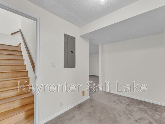 Building Photo - 1779 Michael Way