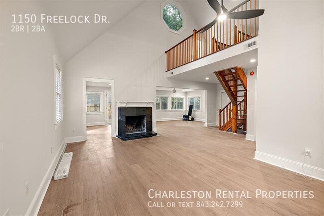 Building Photo - 1150 Freelock Dr