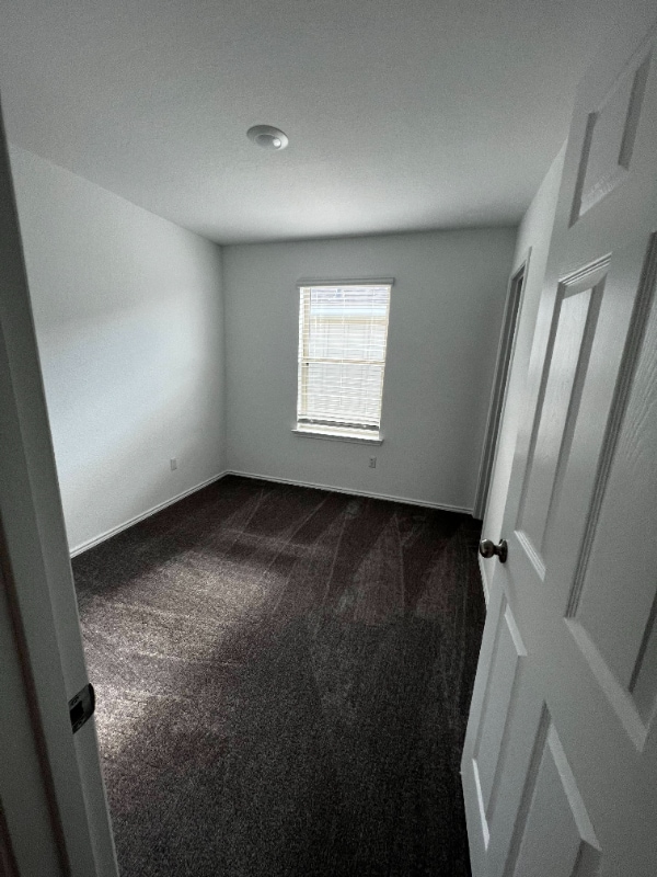 Building Photo - 456 Pickrell Lp