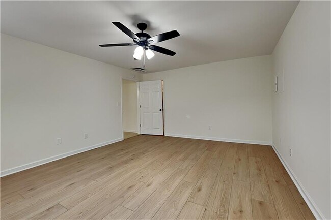 Building Photo - 420 Sable Ct