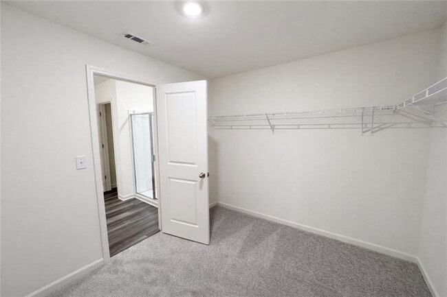 Building Photo - 44 Rowlett Pl