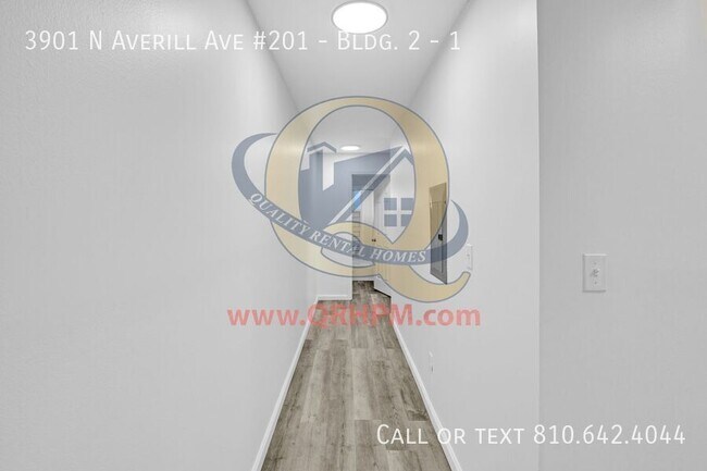 Building Photo - 3901 N Averill Ave