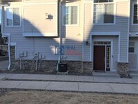 Building Photo - 1308 Carlyle Park Cir